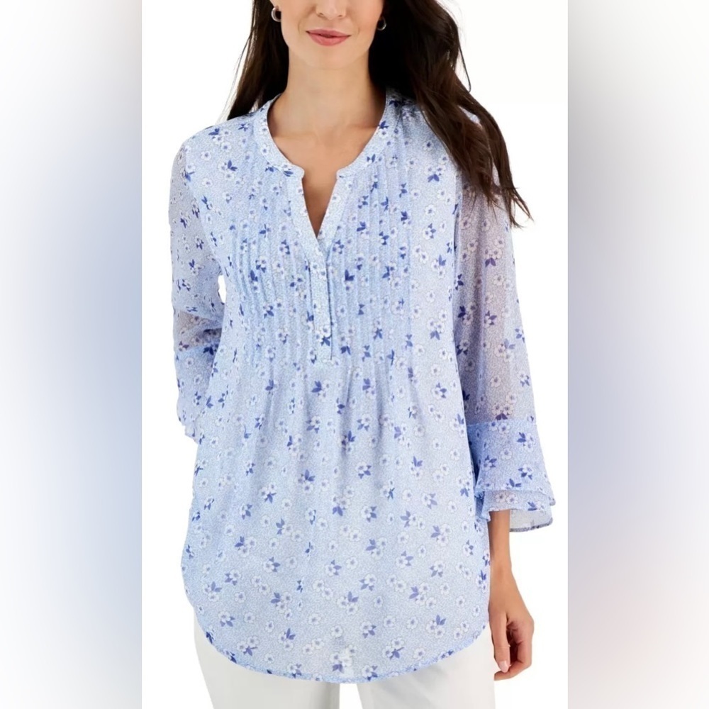 Charter Club Blue & White floral blouse top